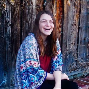 Meet your Posher, Annie